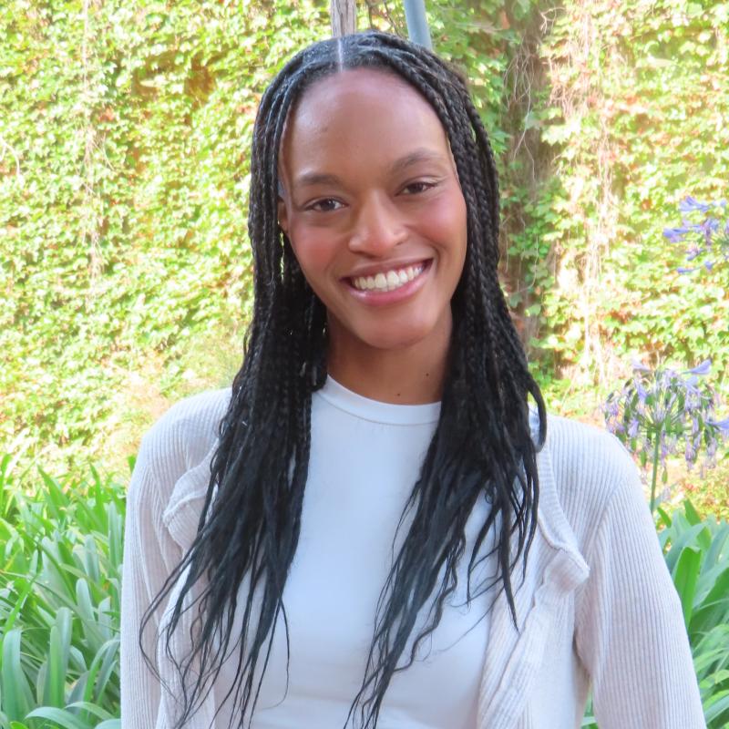Portrait of Imani Robinson