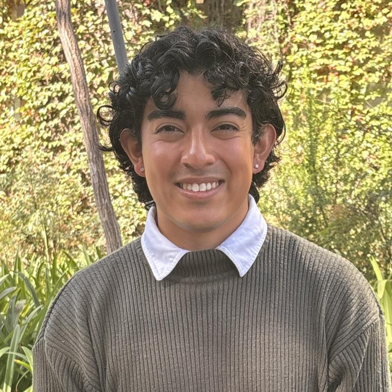 portrait of Edward Rodriguez